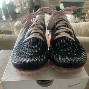 Nike Womens Vapormax